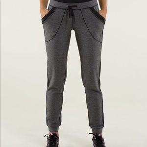 Lululemon base runner pants